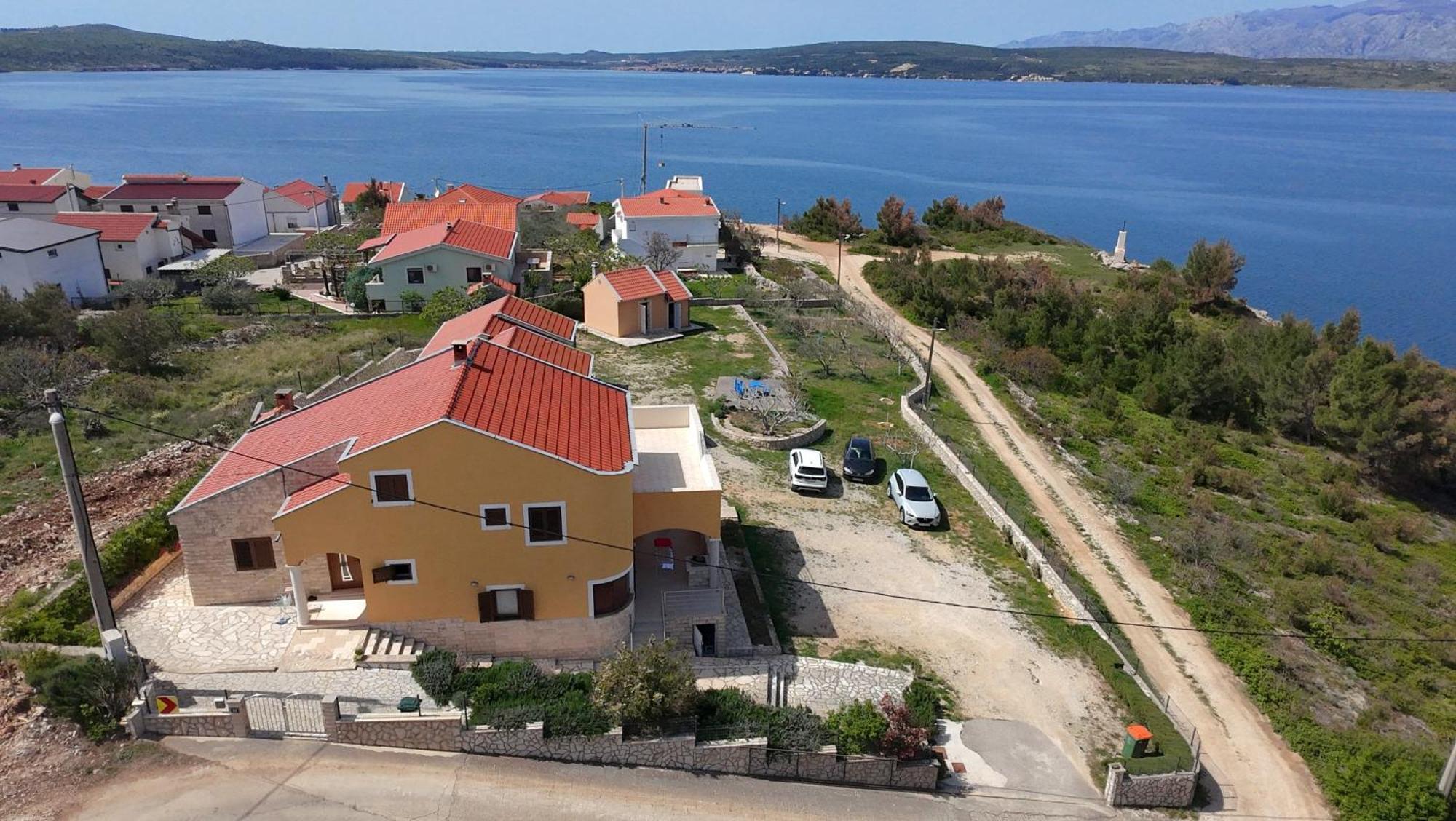 Apartments Mikecin Novigrad  Екстериор снимка
